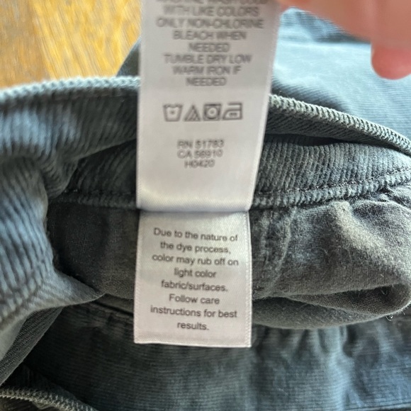 Maurices Corduroy A-line Skirt Button Front Pockets Size 8 Charcoal Gray - Picture 4 of 12